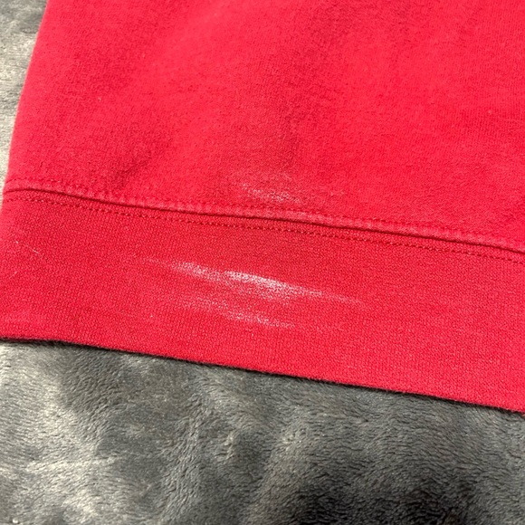 IU Crewneck - Picture 4 of 4